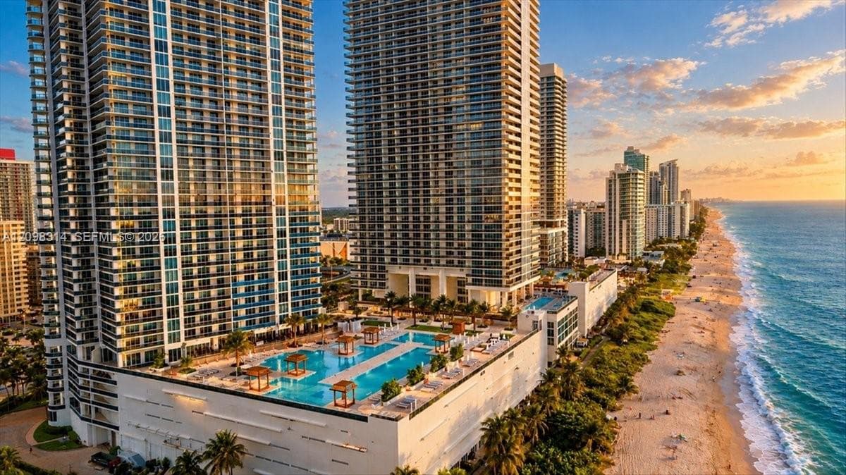 BEACH CLUB TWO CONDO · #3607 in Hallandale Beach - Photo 1