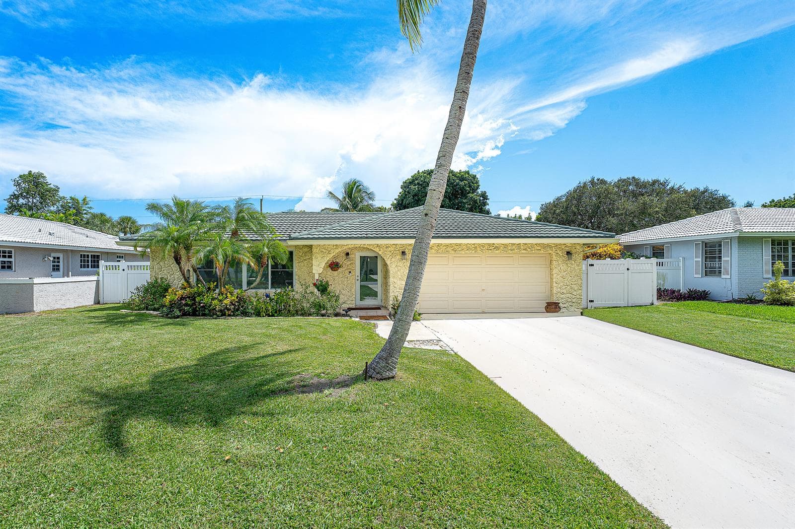 002-4520Northwest5thAvenue-BocaRaton-FL-