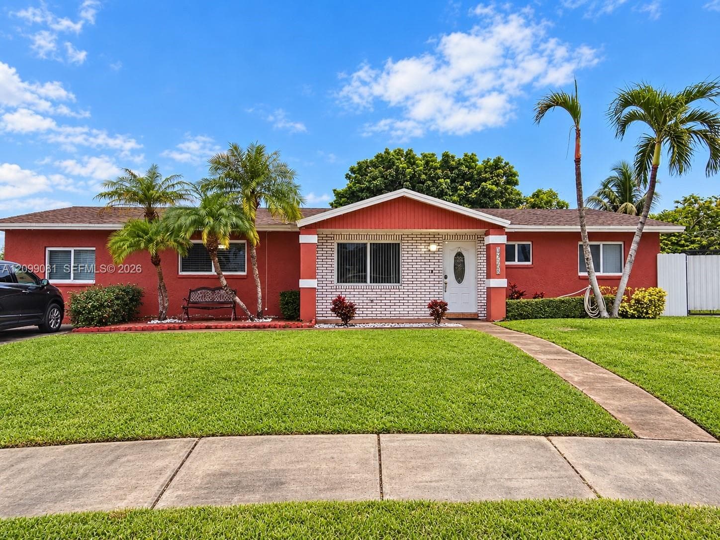 26750 SW 124th Ave photo 1