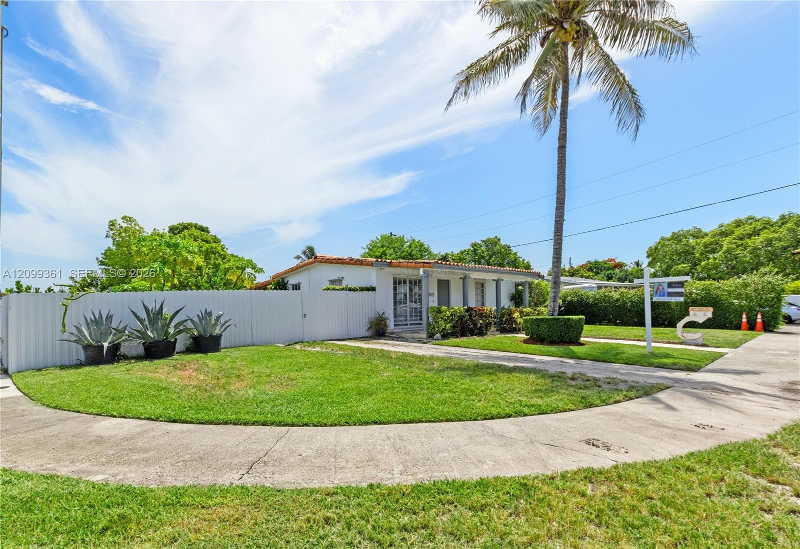 10771 SW 51st Dr photo 1