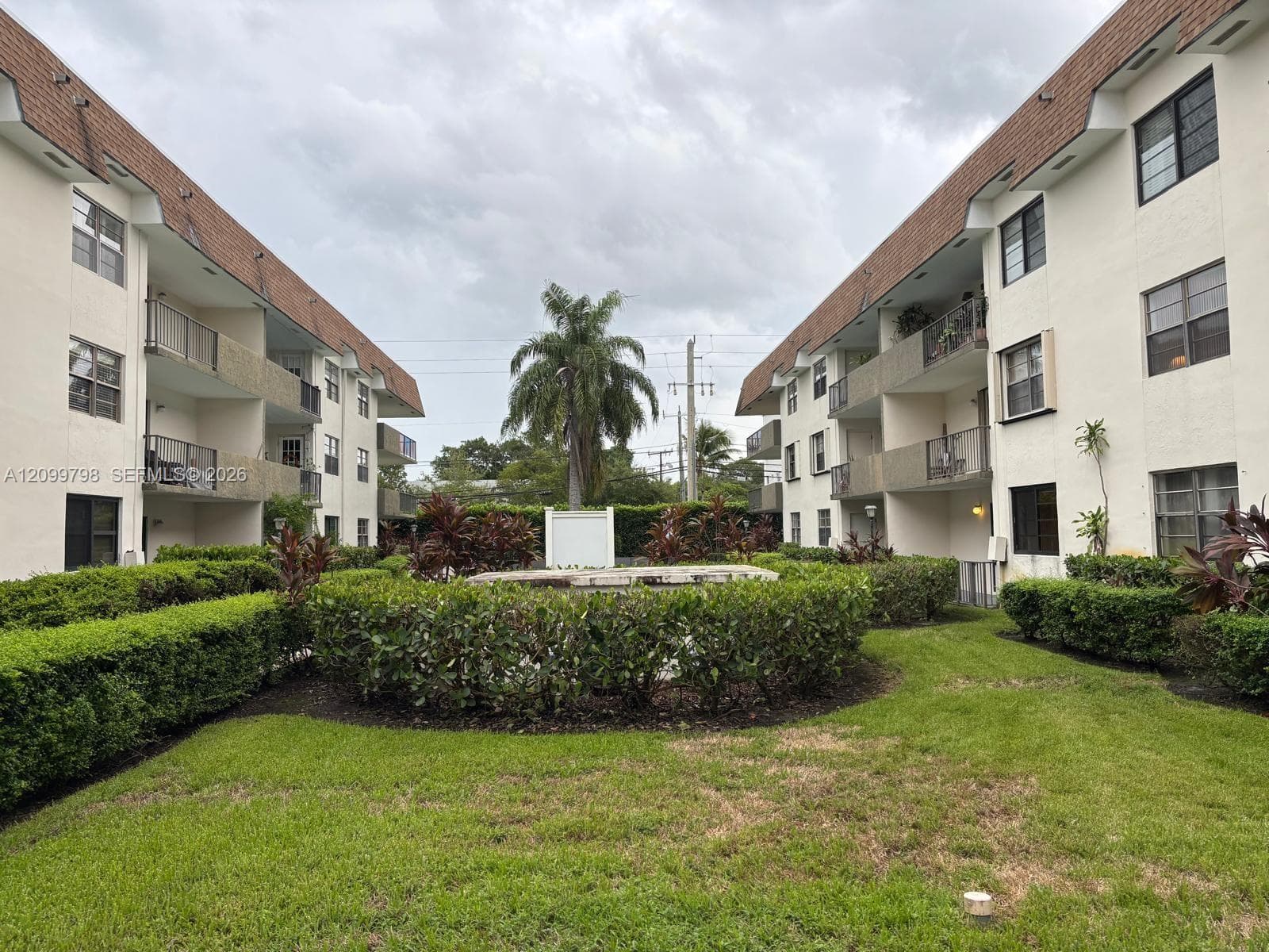MIAMI SHORES CONDO · #3R in Miami Shores - Photo 1