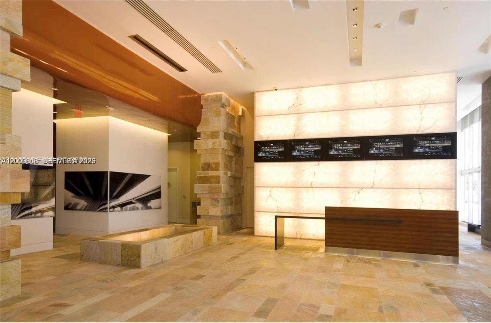 500 Brickell West #2204