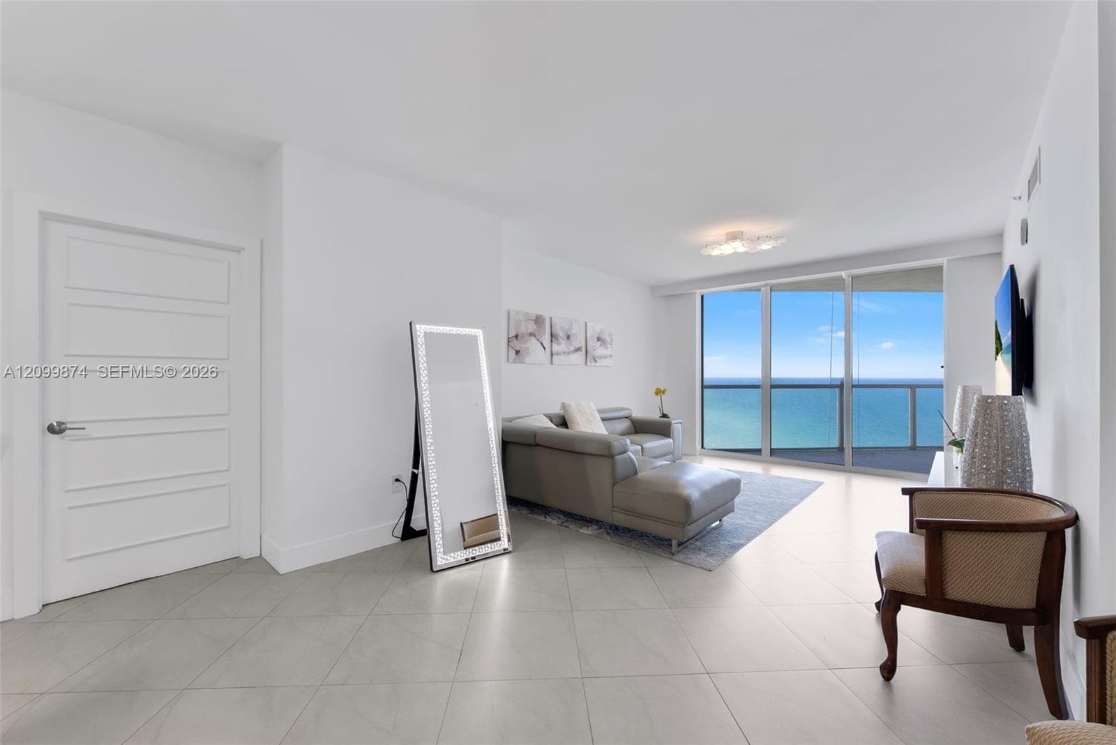 La Perla · #2904 in Sunny Isles Beach - Photo 1