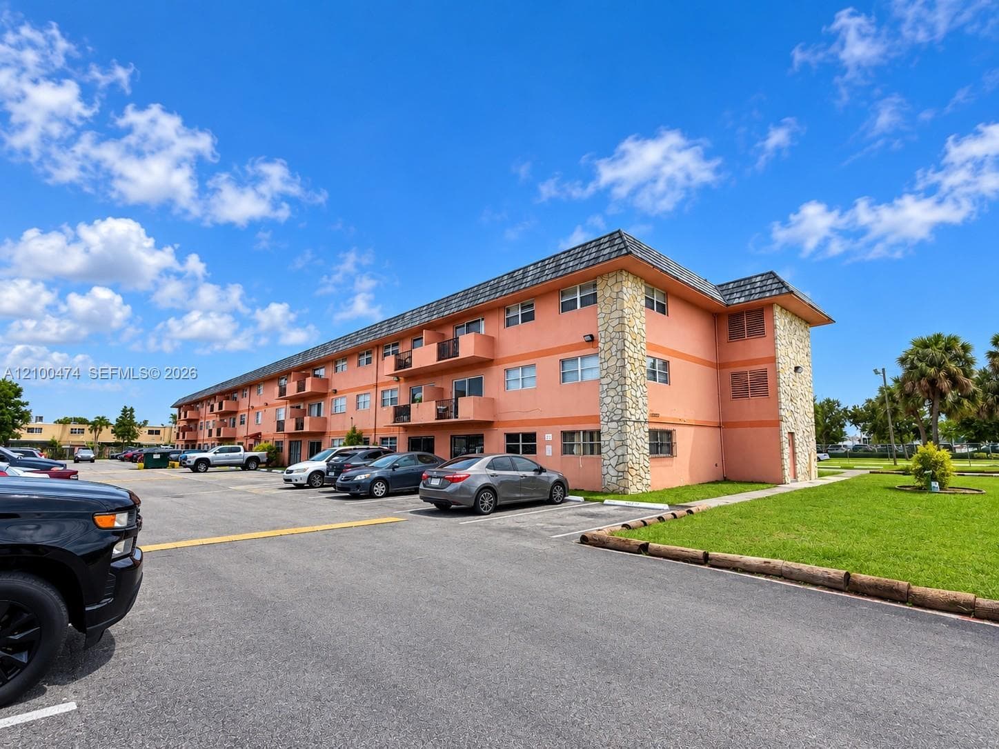 EL PALMAR CONDO · #112 in Miami Gardens - Photo 1