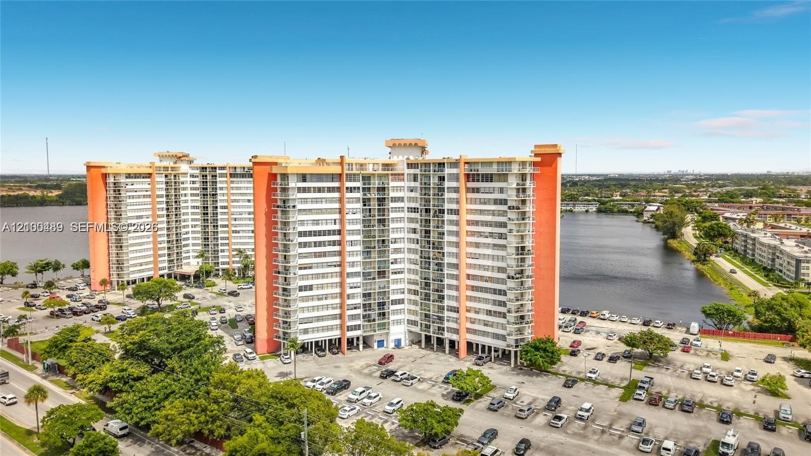 Buckley Towers Condo · #1414E in Miami - Photo 1