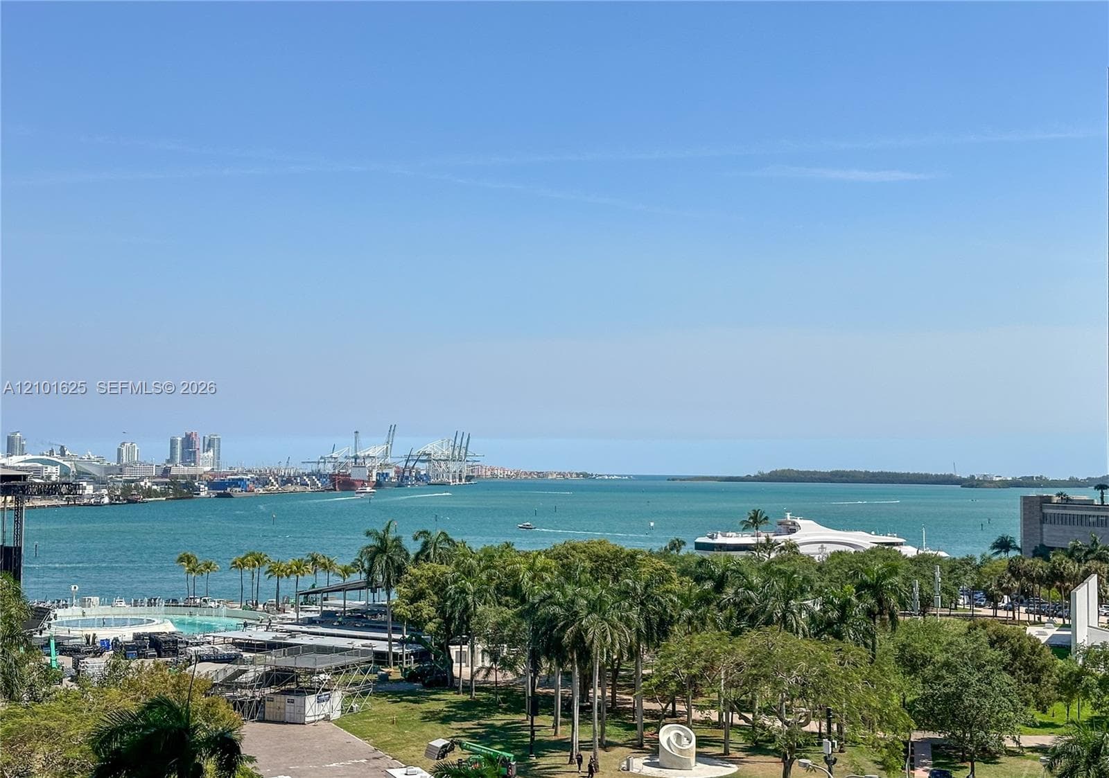 50 Biscayne · #811 in Miami - Photo 1