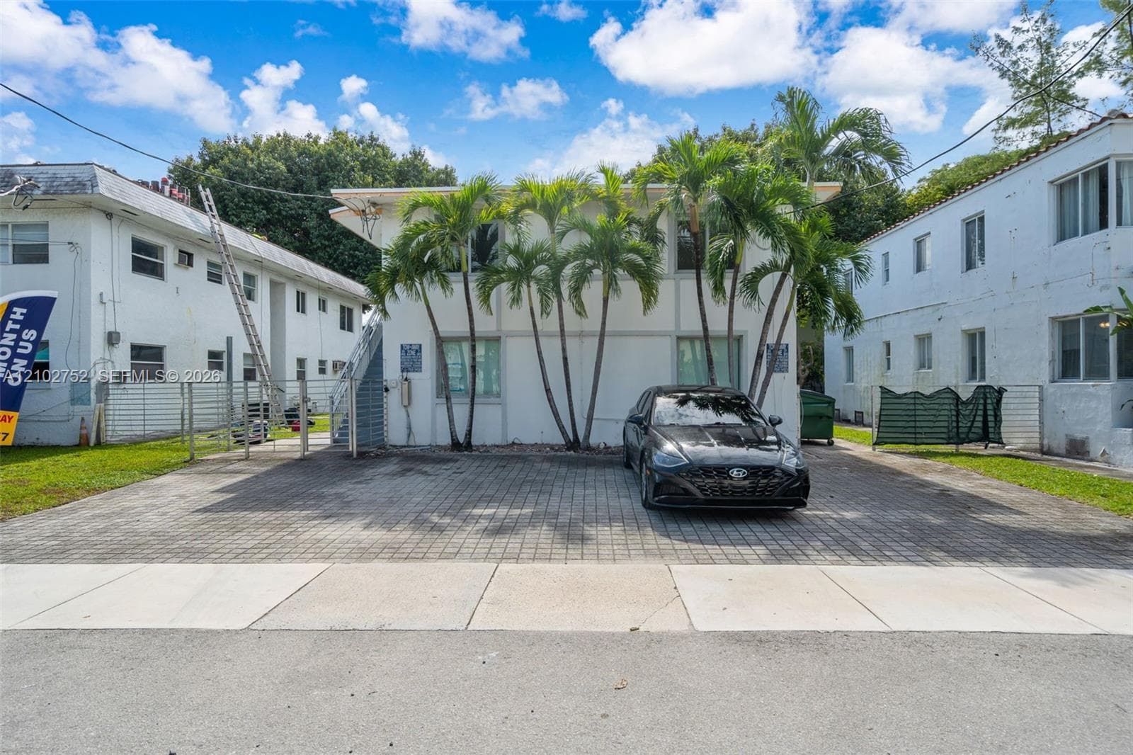 NORTH GATE · #4 in Miami - Photo 1