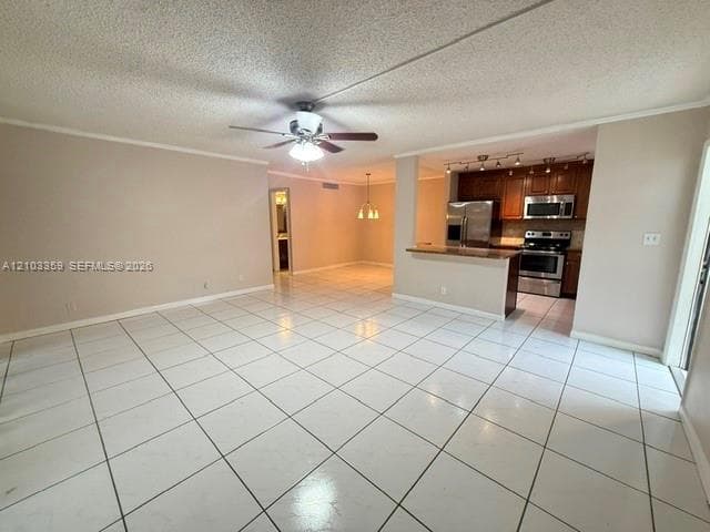 TOWN & COUNTRY ESTATES CO #16A