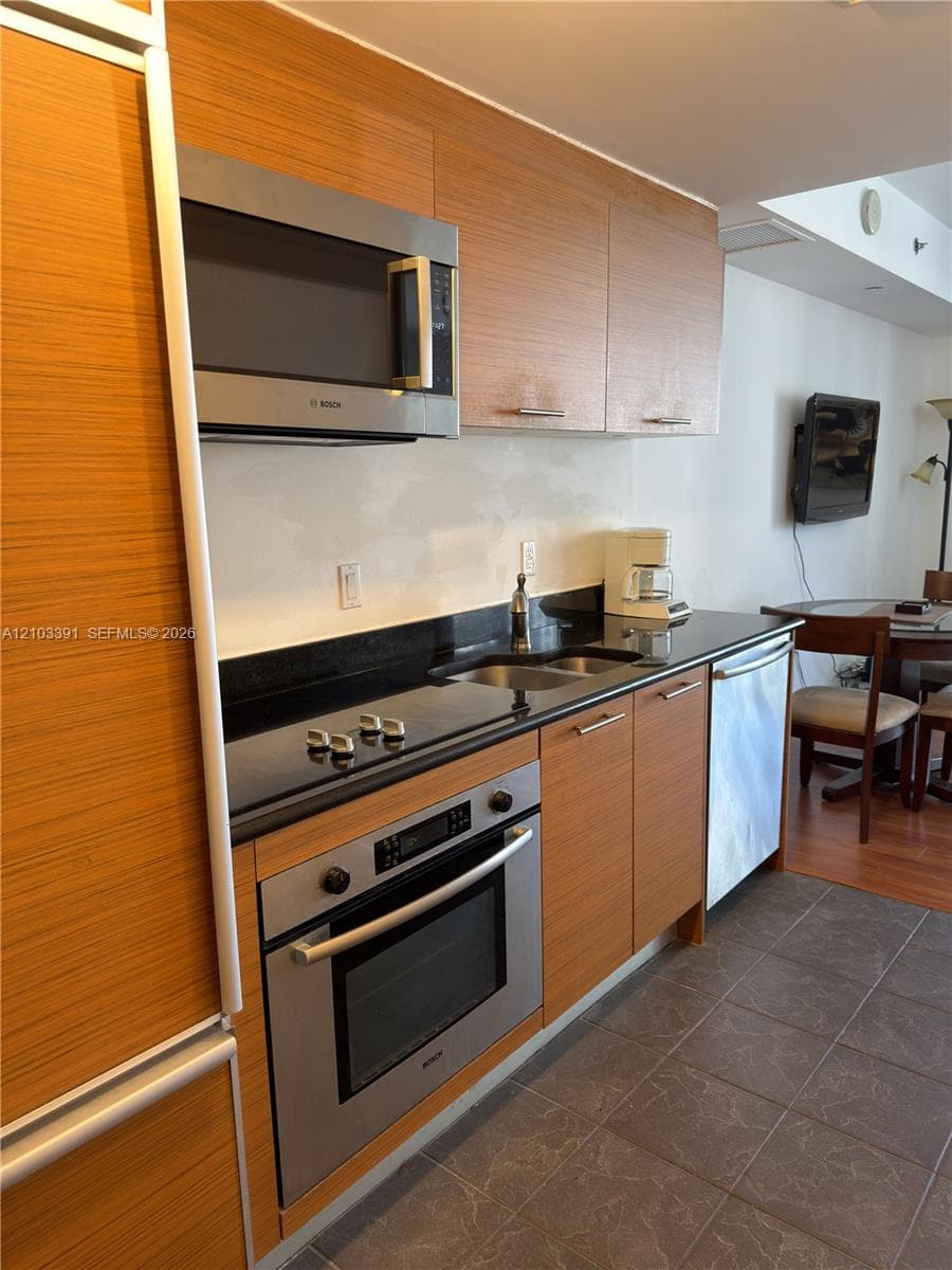 50 Biscayne · #2203 in Miami - Photo 1