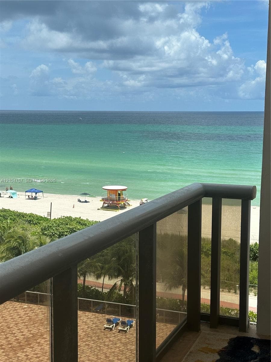 Maison Grande · #815 in Miami Beach - Photo 1