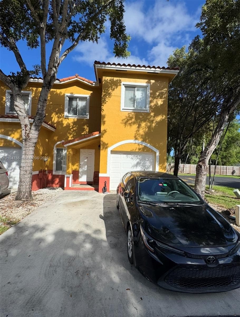 18251 SW 108th Pl photo 1