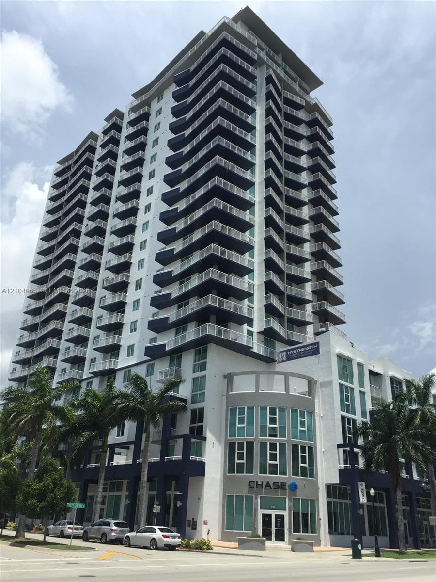 1800 Biscayne Plaza · #305 in Miami - Photo 1