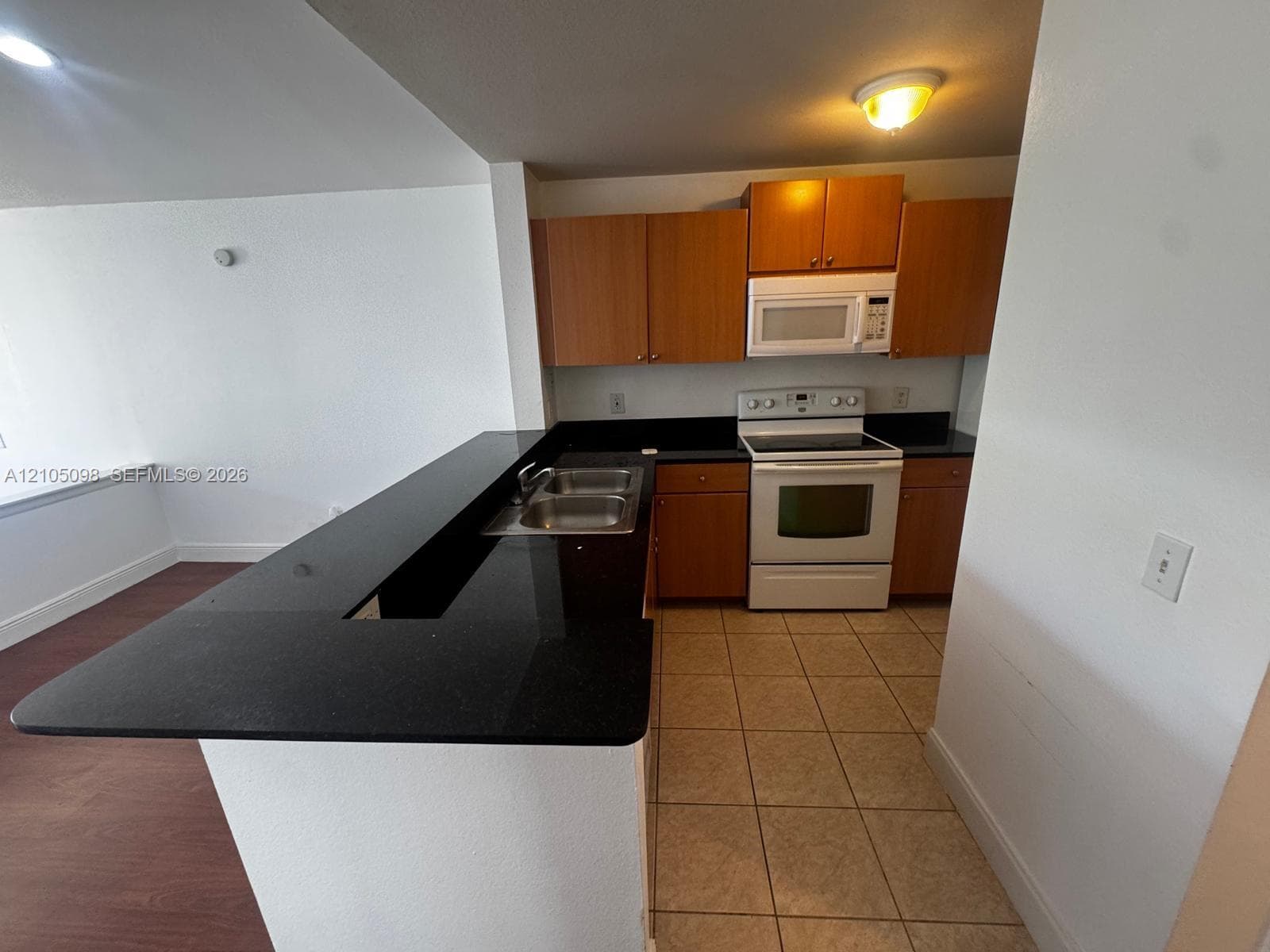 VERANO AT DELRAY CONDO #6-305