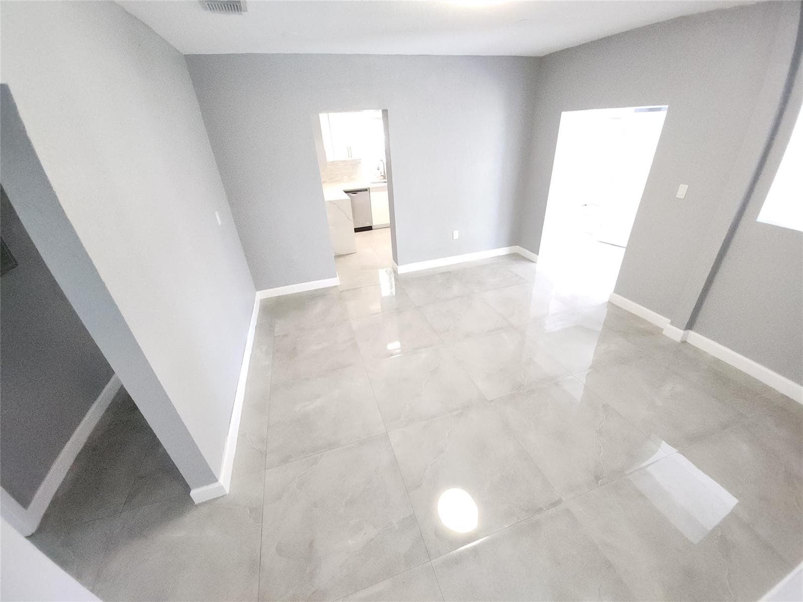 1766 NE 181st St, Miami