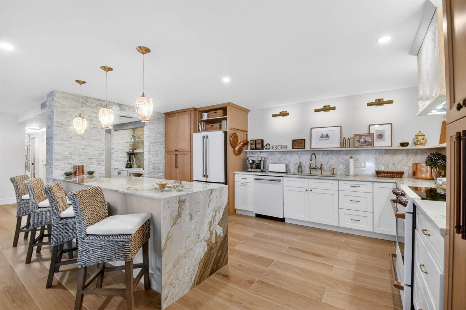 2200 S Ocean Boulevard #206