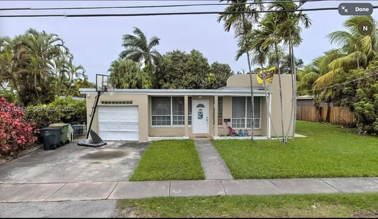 2145 NE 124th St photo 1