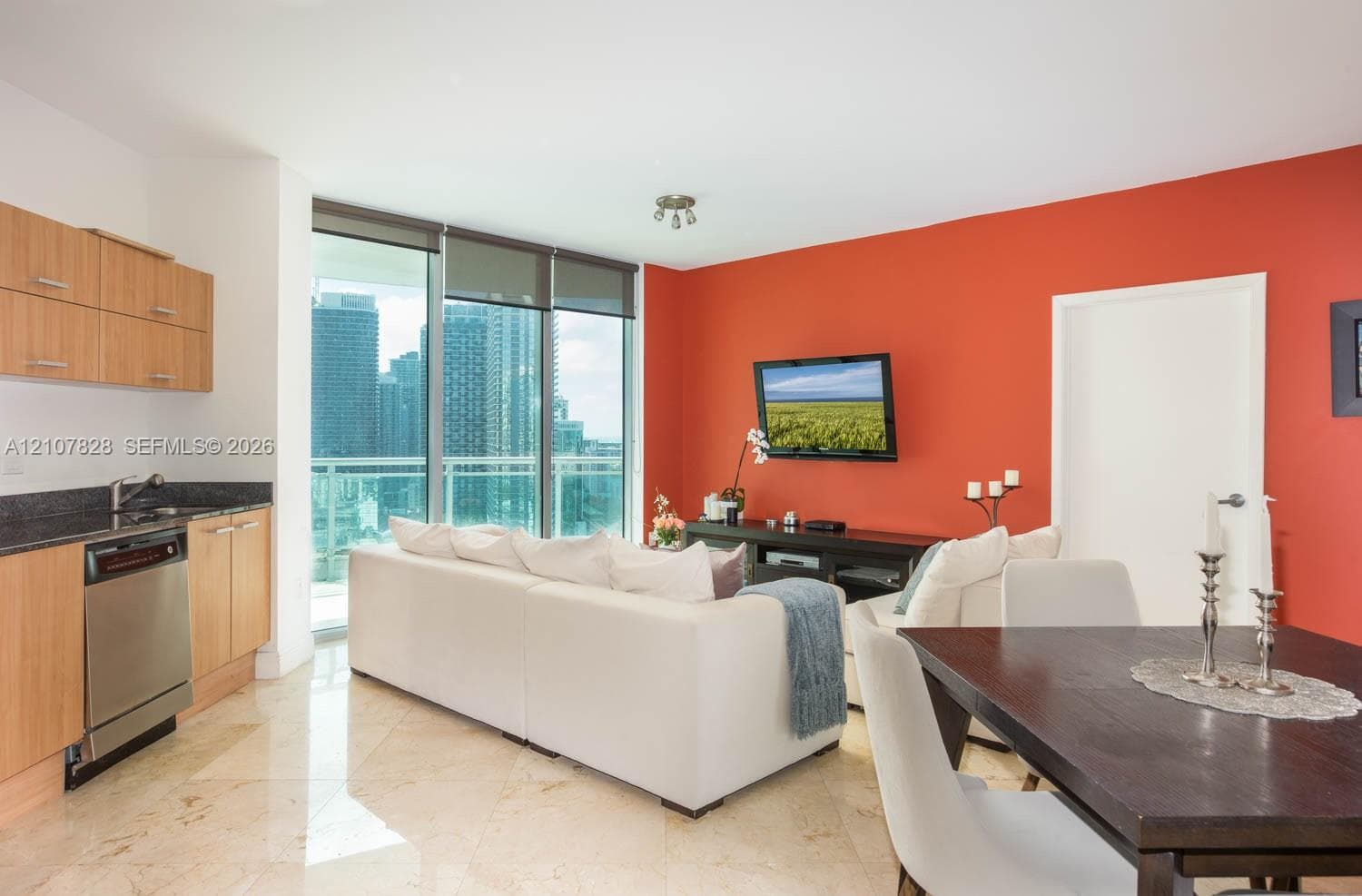 Wind at Riverfront · #3014 in Miami - Photo 1
