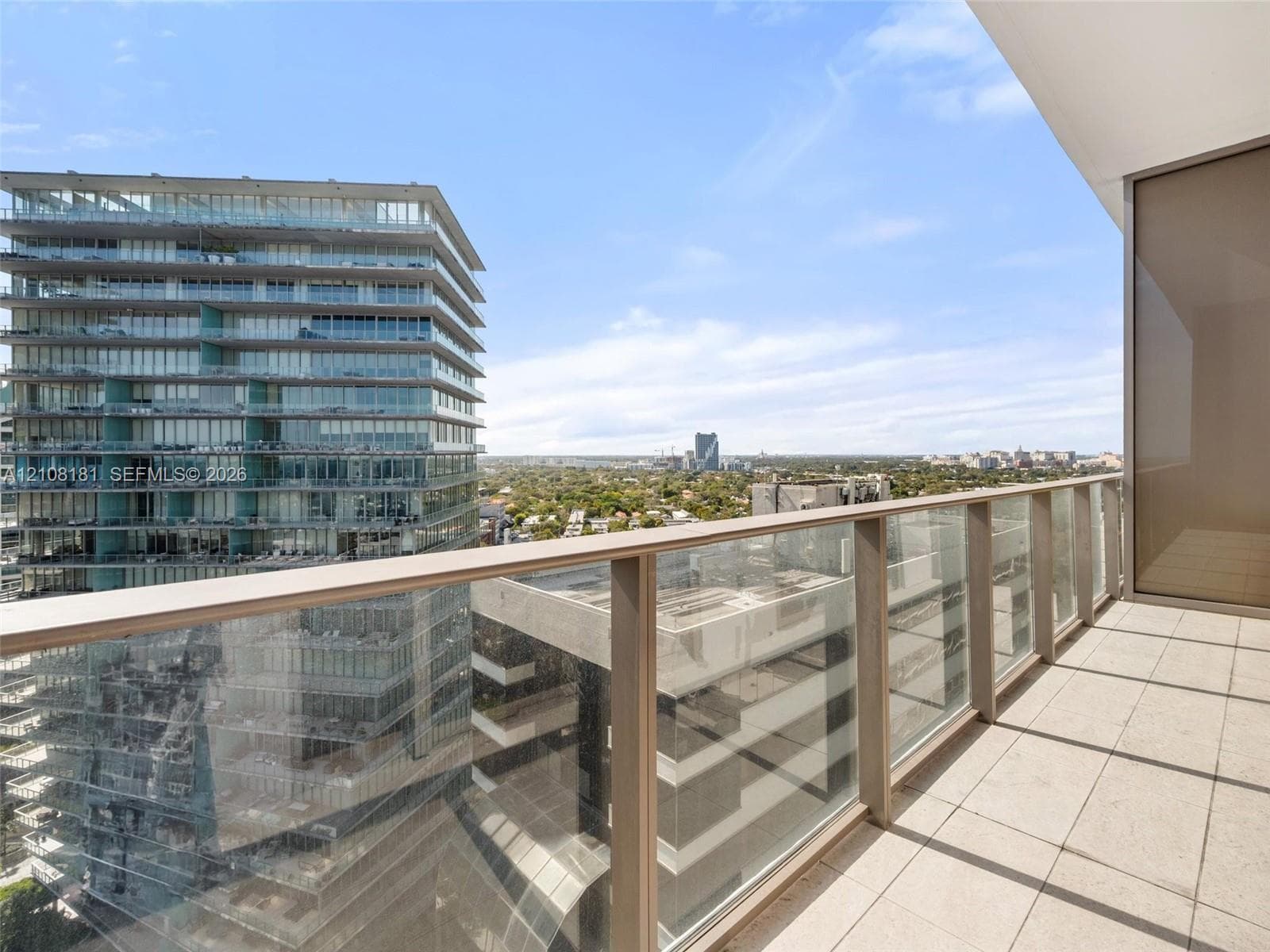 Mr. C Residences Bayshore #1707