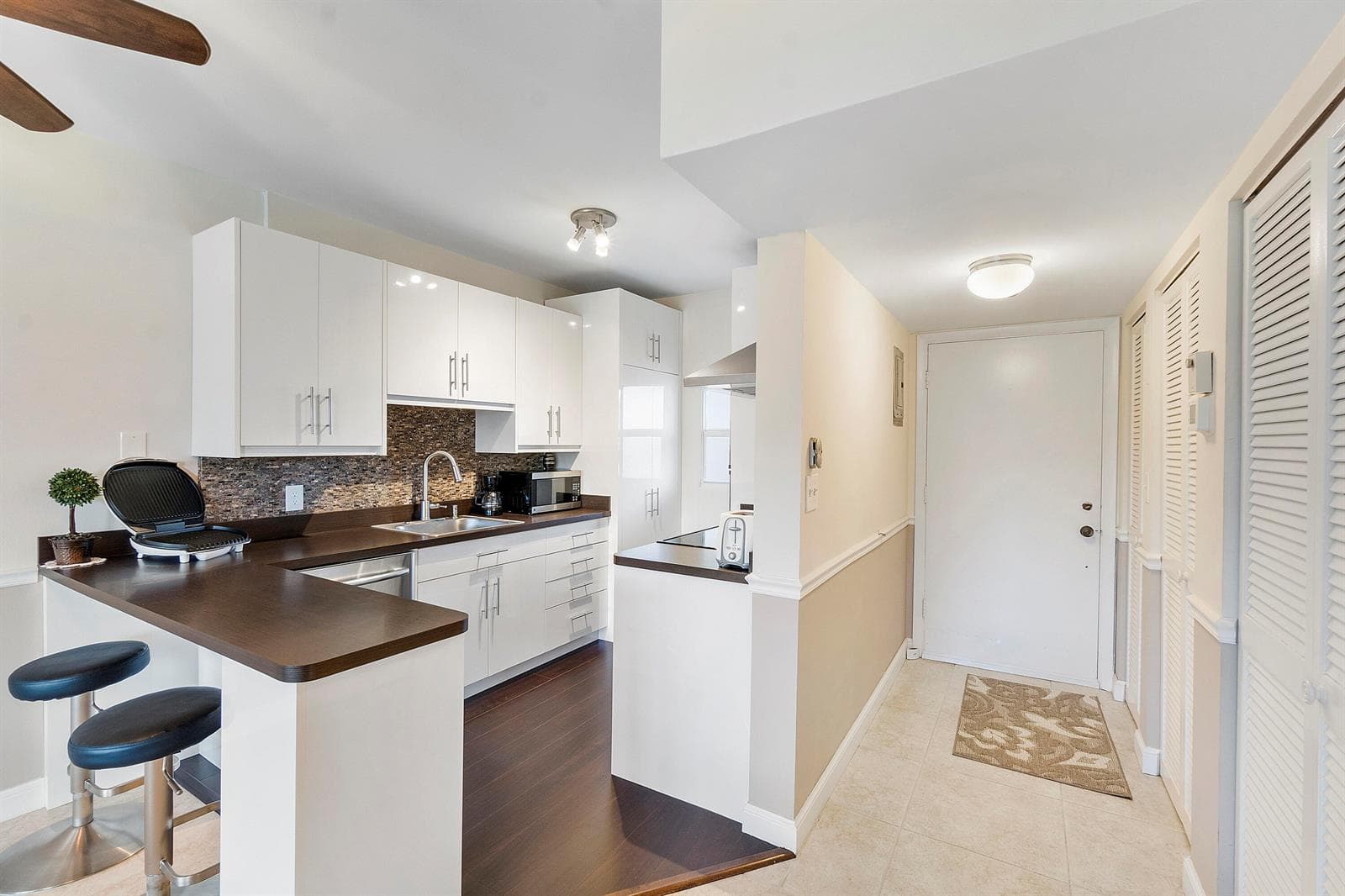 5401 Nw 2ND Avenue #3220