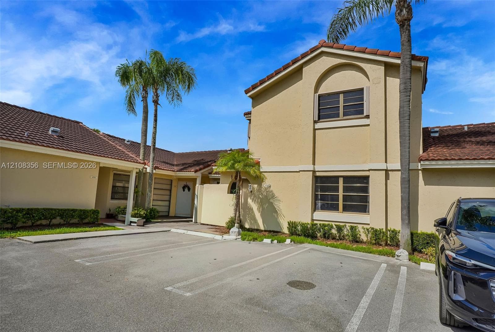 6538 NW 170th Ter photo 1