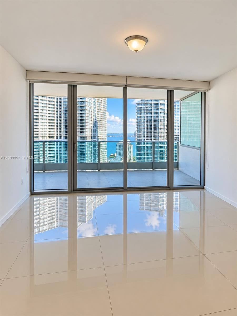 EPIC WEST CONDO #3306
