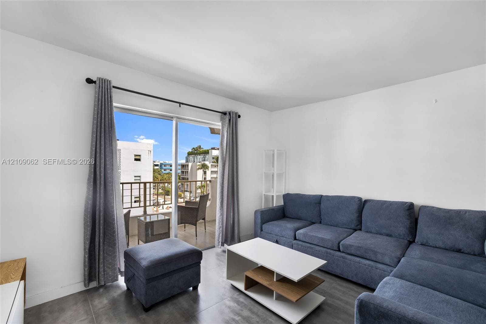 West Ave Condo #504