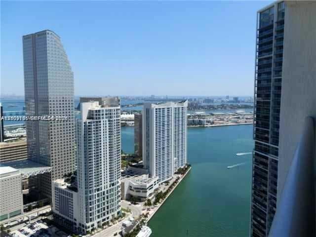 Icon Brickell III #4103
