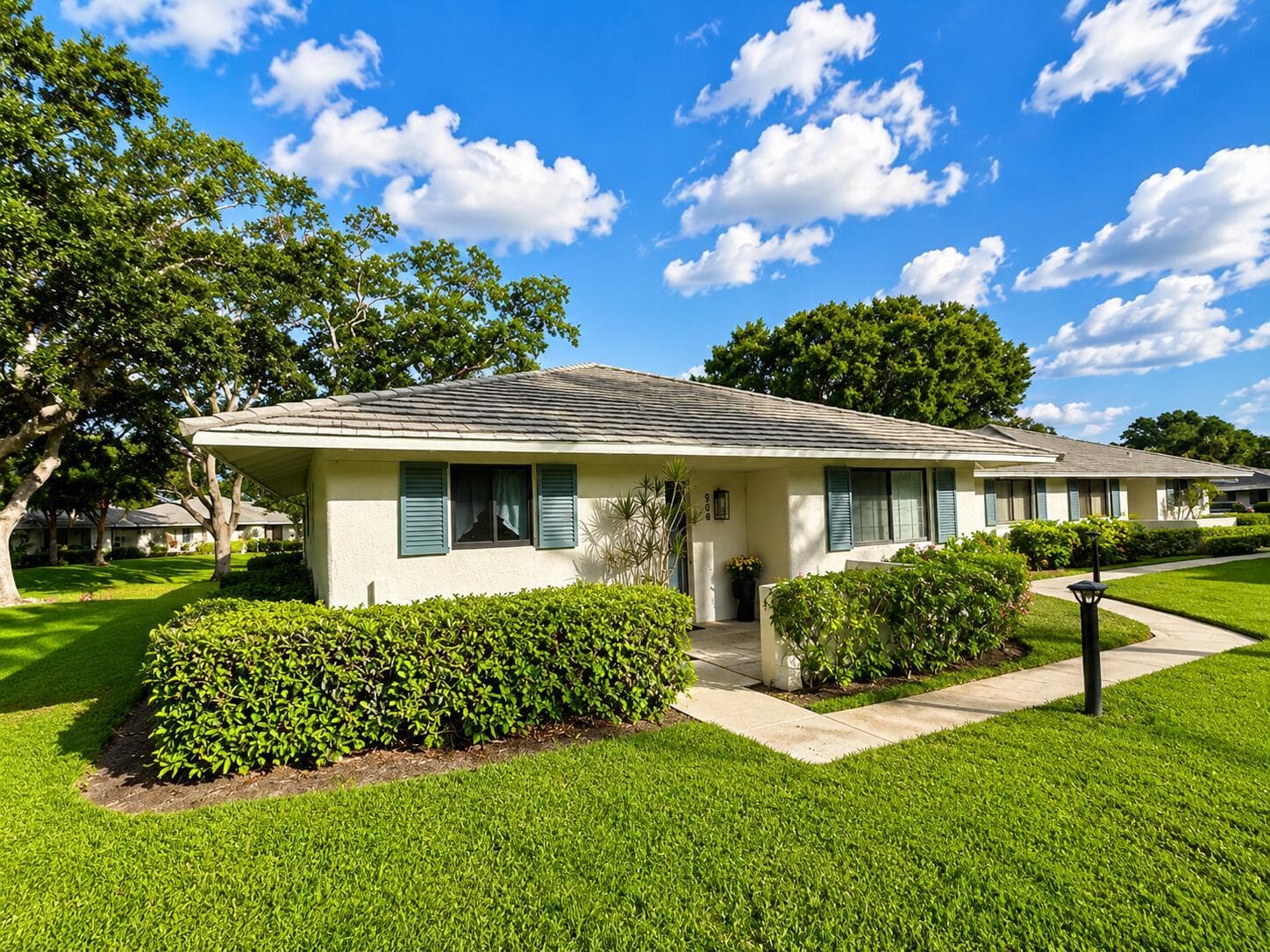 908 Club Drive
