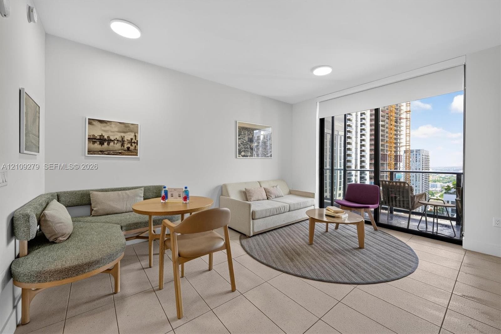 Gale Hotel & Residences (Natiivo) #3603
