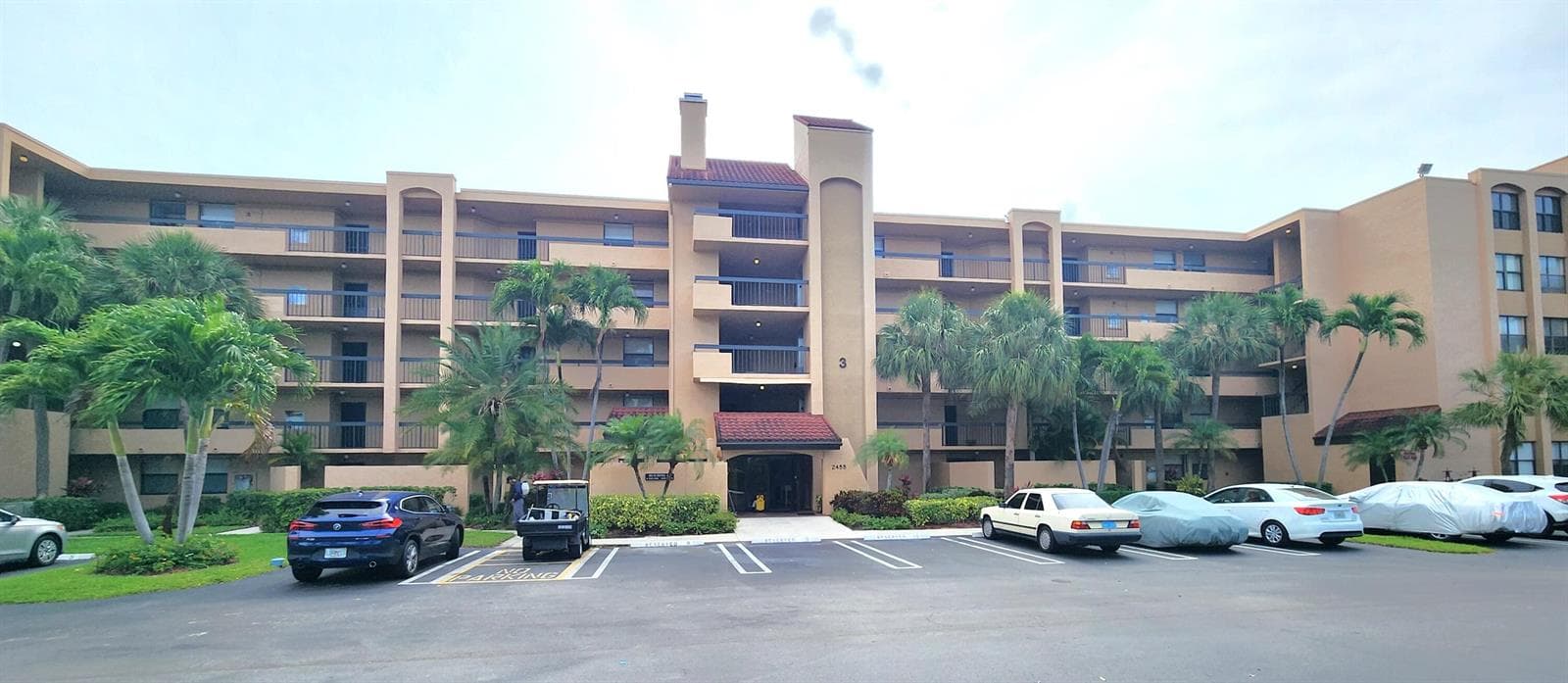 2455 Lindell Boulevard #3402