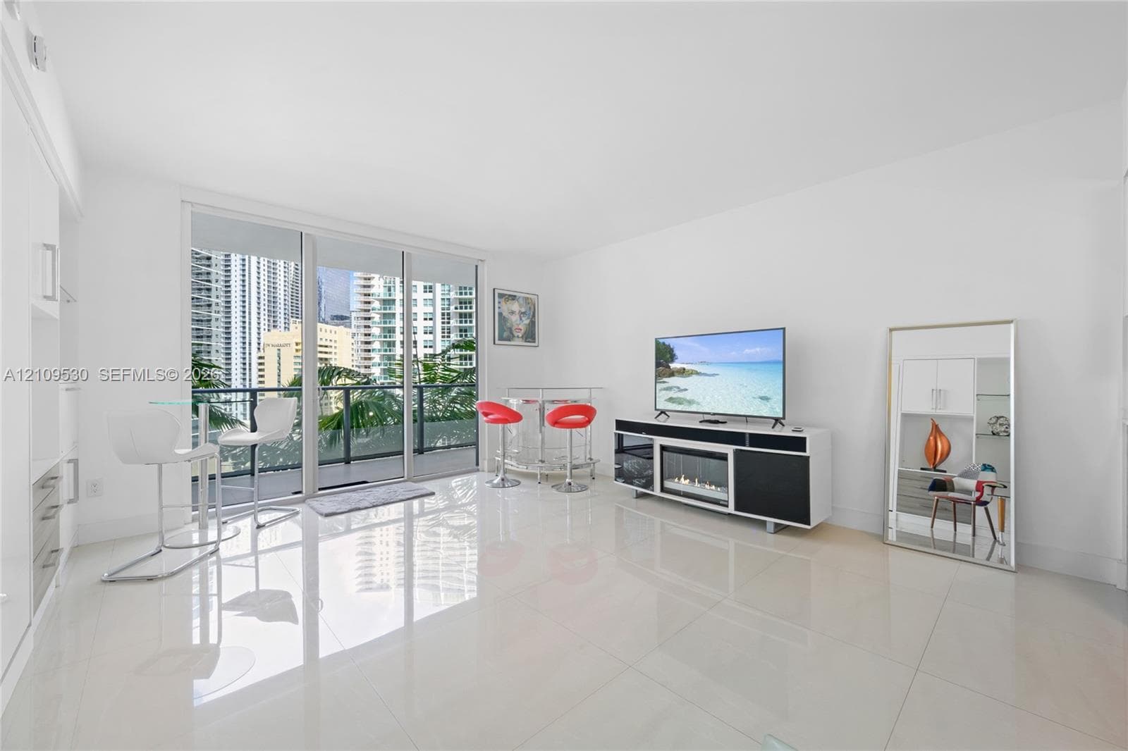 Brickell House #1600