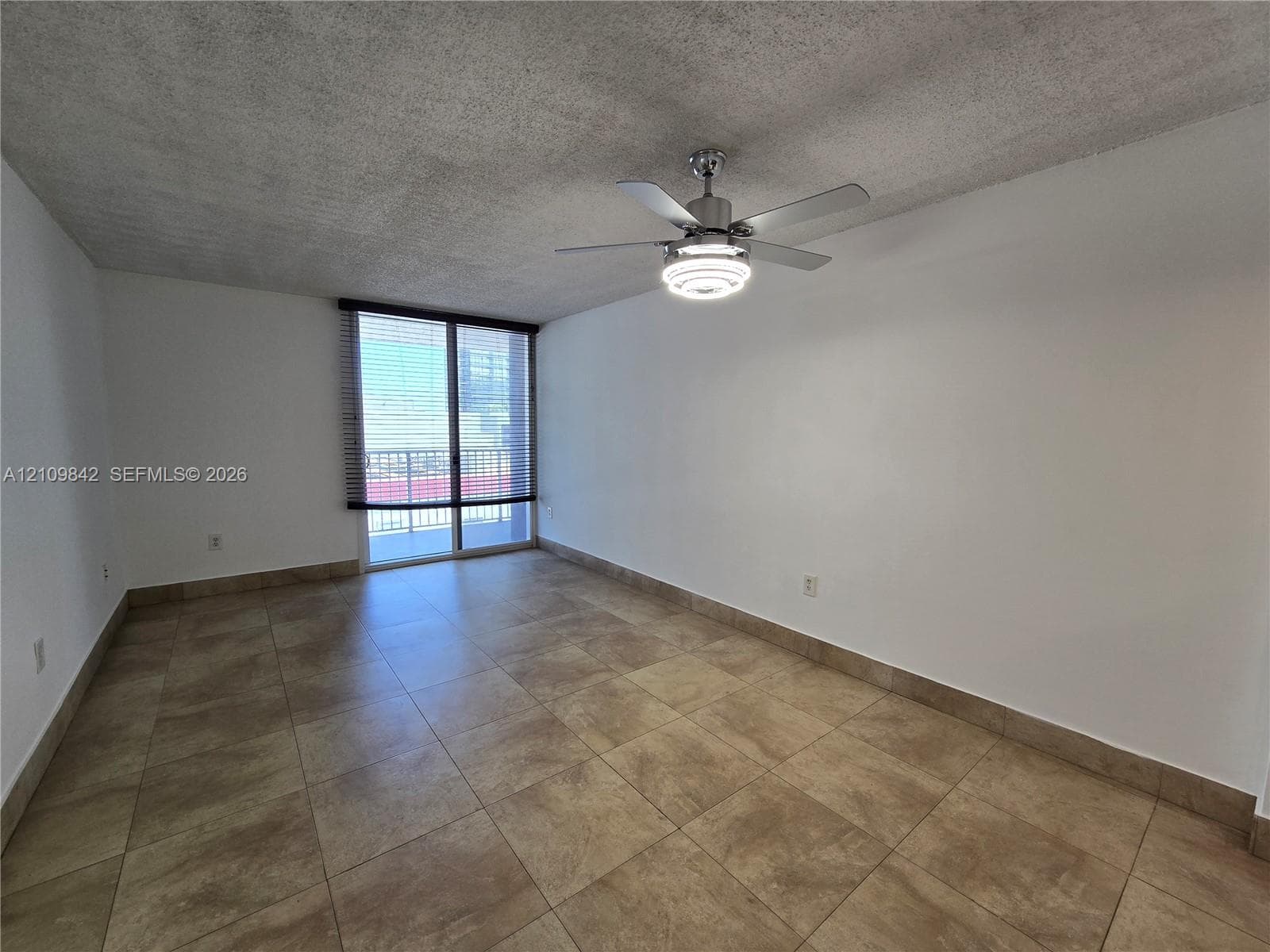 MADISON DOWNTOWN CONDO #E-1507