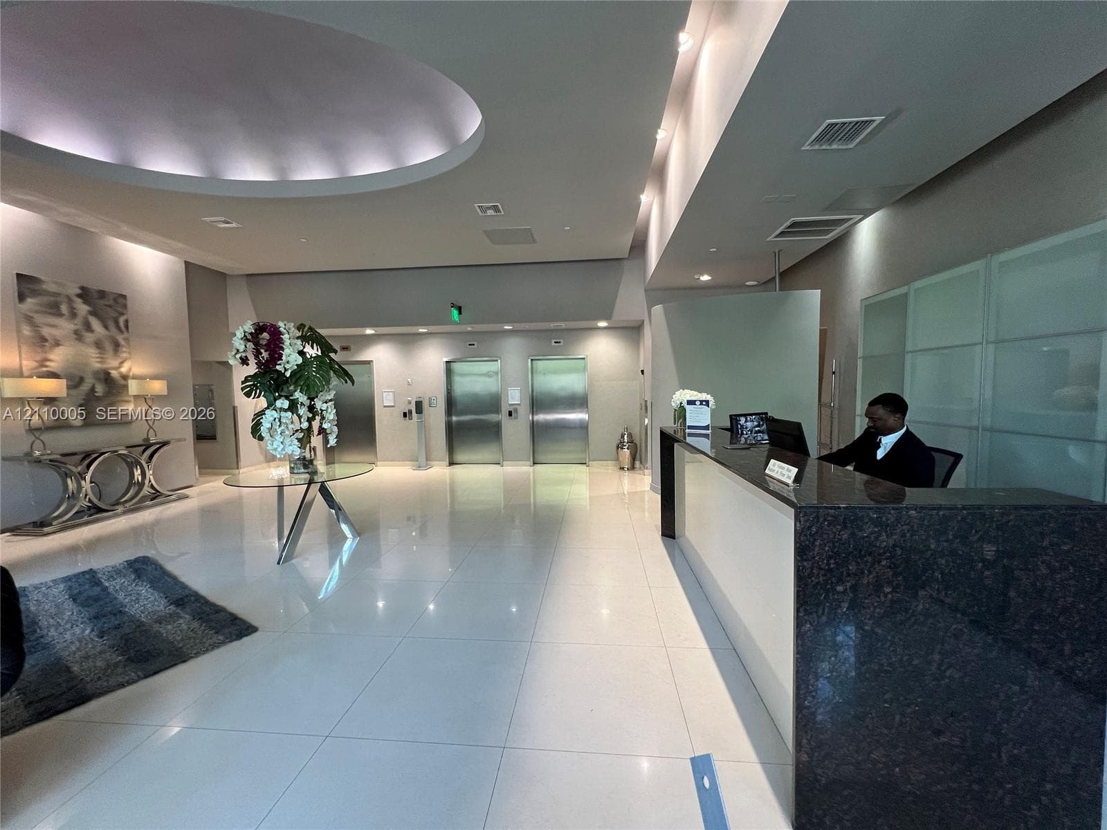 1800 Biscayne Plaza #1101