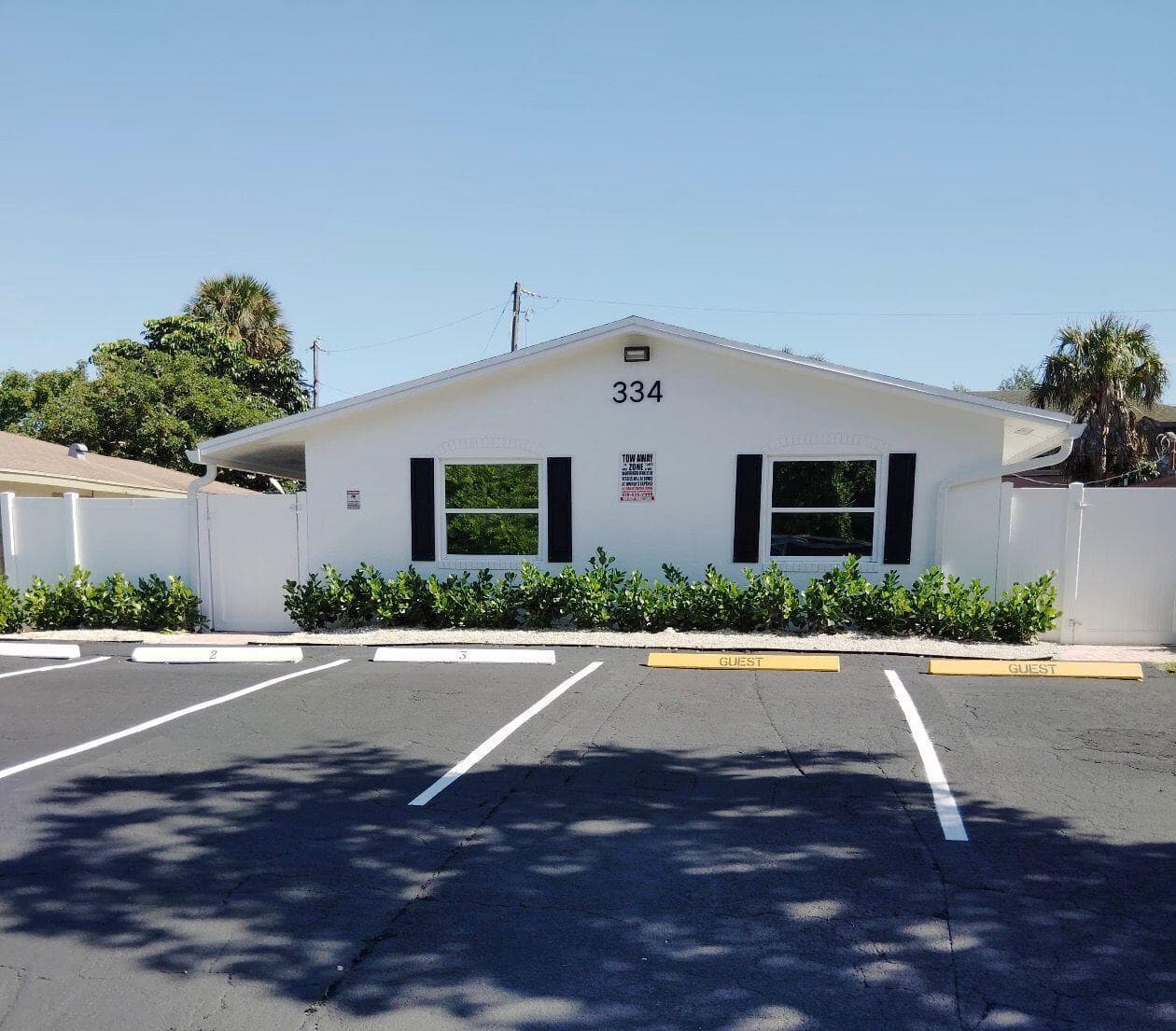 334 Sw Avondale Drive #1