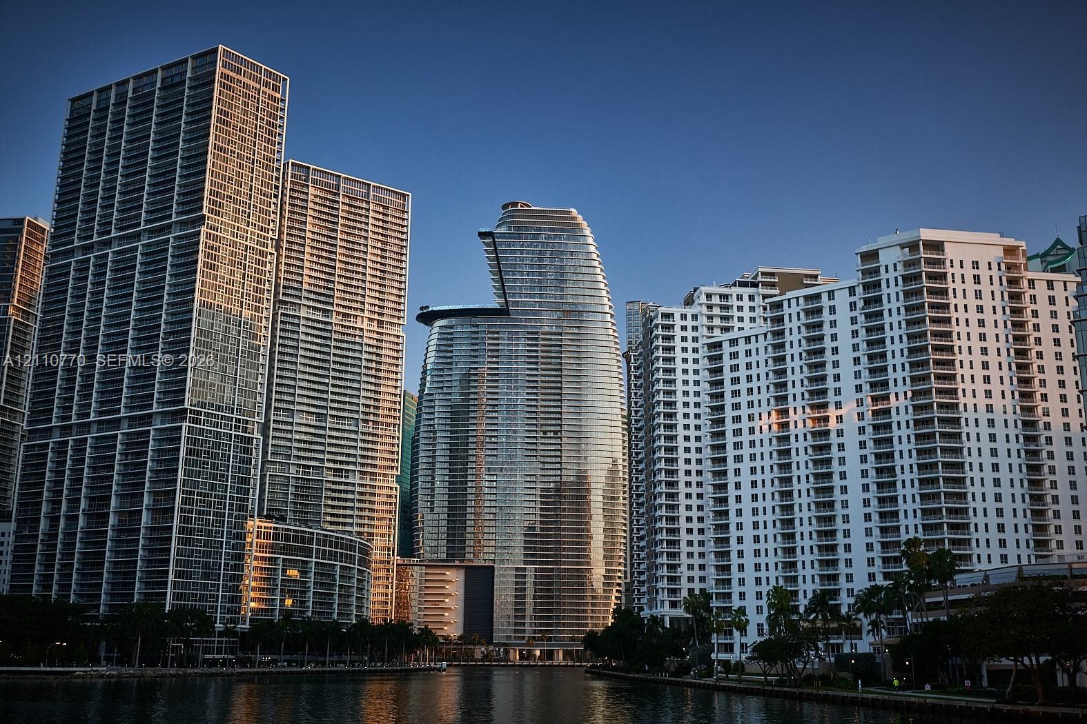300 Biscayne Boulevard Way #1705W