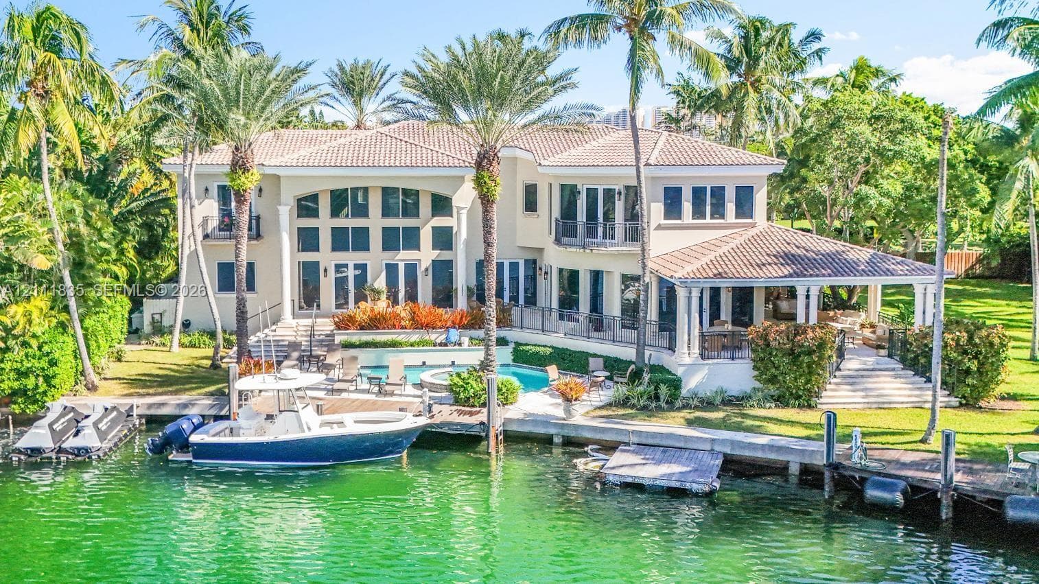 550 Harbor Dr