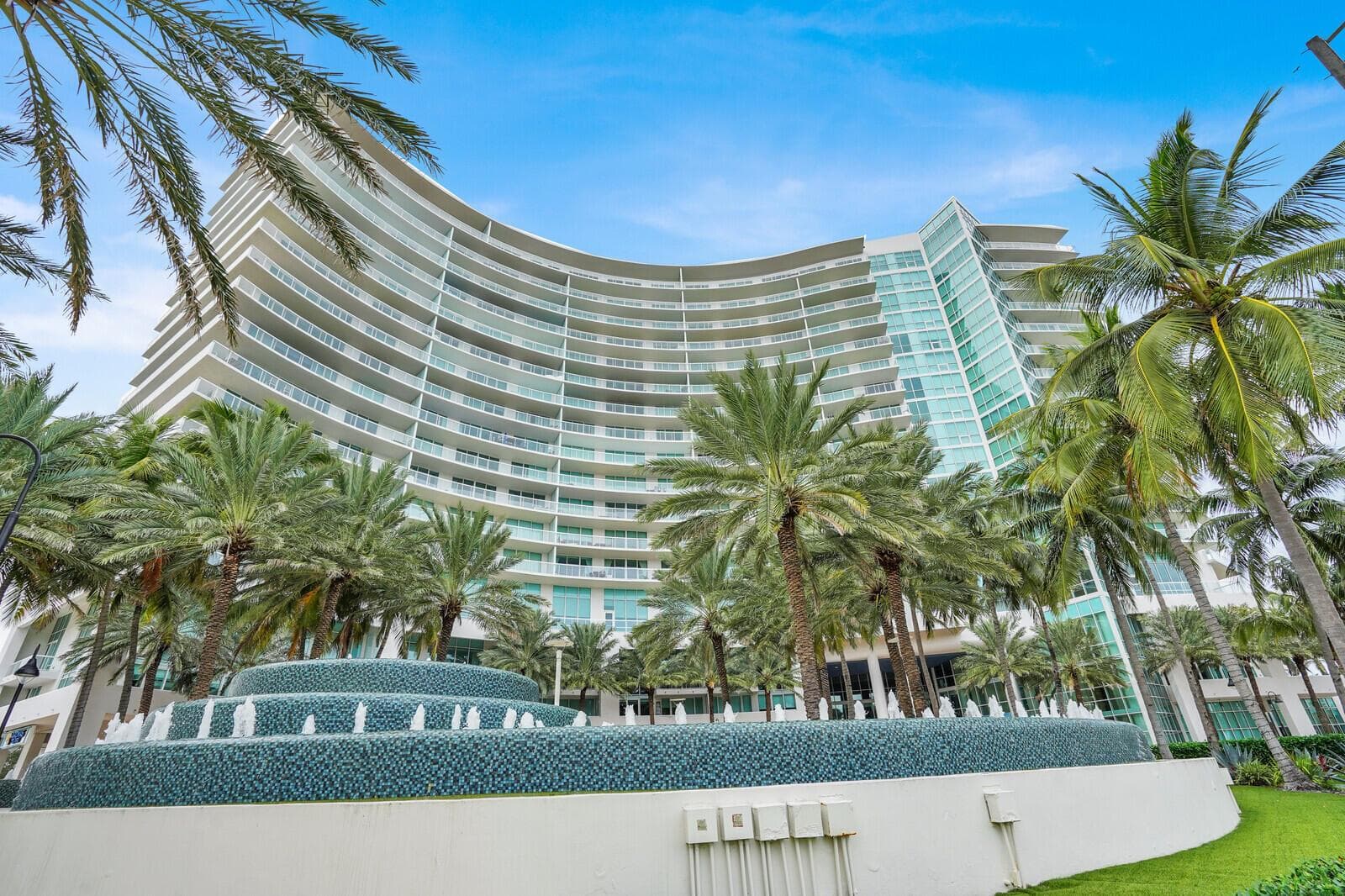1 N Ocean Boulevard #1207