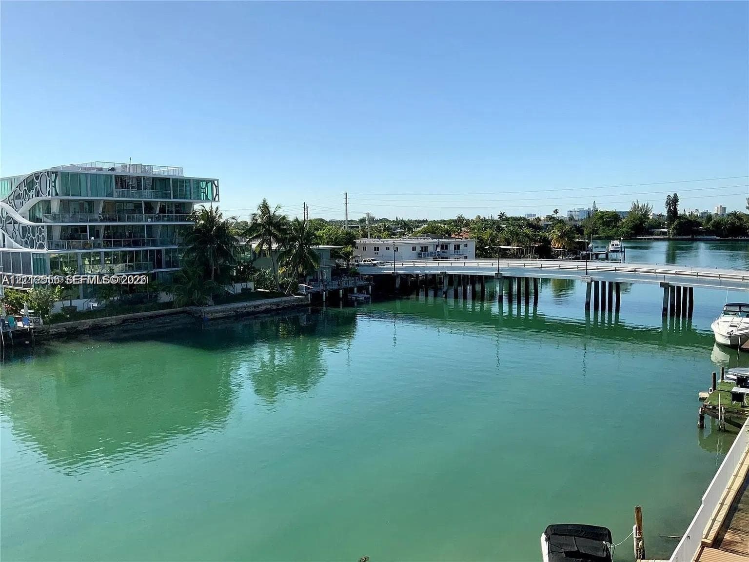 SUNDIAL TOWERS CONDO #4E